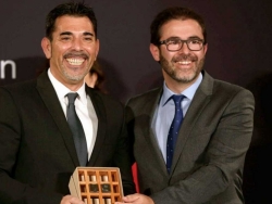 Vctor del rbol has been awarded the 2016 Nadal Prize with 'La vspera de casi todo' 